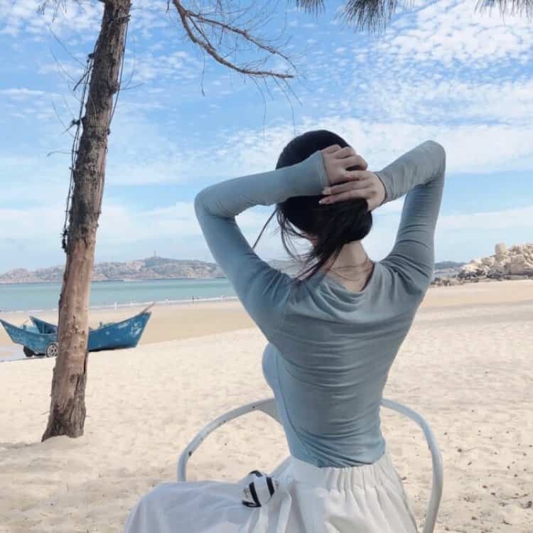 情感剧场:深夜食堂的人生百态